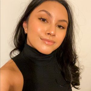 Meet your Posher, Kristen mari